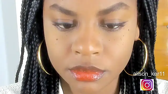 alison-ker3 online show from March 12, 2026, 7:14 am