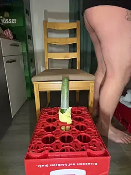 Playing one online show from February 6, 2026, 5:01 am