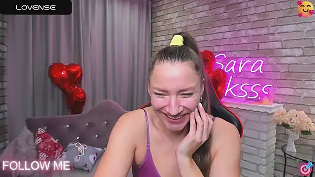 SarahCoksss online show from February 19, 2025, 6:33 am