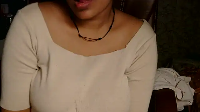 sexy-simmy online show from February 6, 2025, 12:33 am