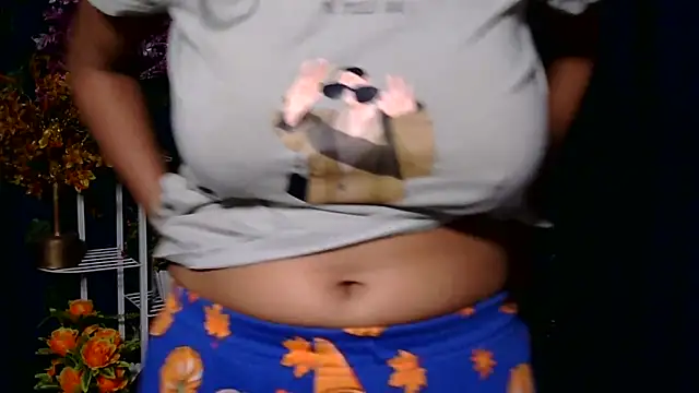 Snapshot of sexy-simmy chatting on October 2, 2025, 11:23 pm sexy-simmy online show from October 2, 2025, 11:23 pm