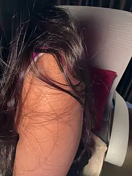 sexy-simmy online show from May 6, 2026, 7:08 pm