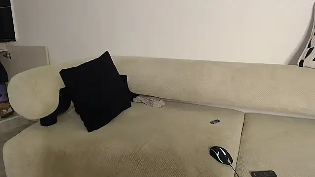 CurvyGlass online show from March 29, 2026, 3:28 am