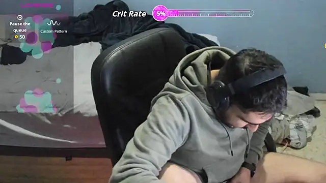 Snapshot of Fatbear-xavi chatting on November 18, 2025, 5:01 am Fatbear-xavi online show from November 18, 2025, 5:01 am