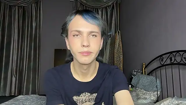 Snapshot of fcherthth chatting on December 14, 2025, 4:34 pm fcherthth online show from December 14, 2025, 4:34 pm