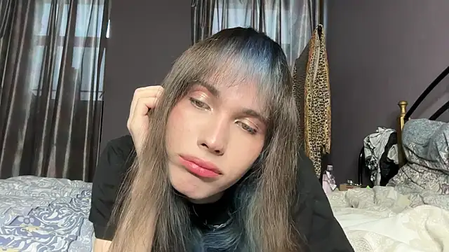 Snapshot of fcherthth chatting on January 8, 2026, 12:18 pm fcherthth online show from January 8, 2026, 12:18 pm