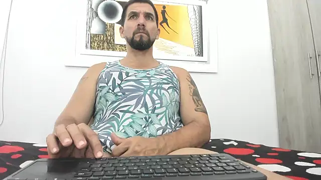 JULESLAKES online show from December 29, 2024, 7:32 pm