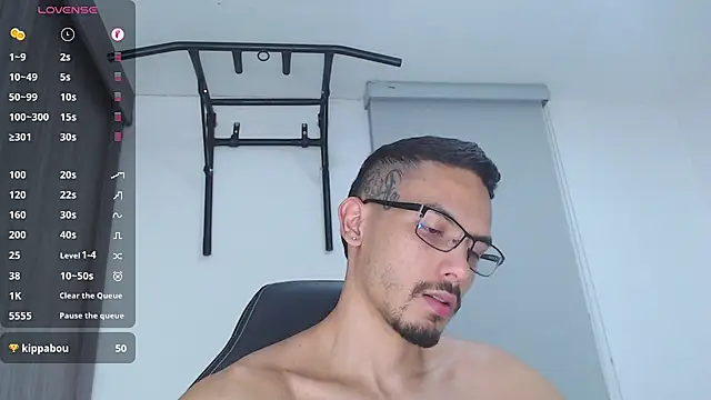 russthiago online show from December 20, 2024, 7:50 pm