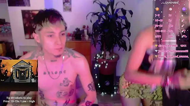 Snapshot of badeyes_crazygoat chatting on October 24, 2025, 9:11 pm badeyes crazygoat online show from October 24, 2025, 9:11 pm