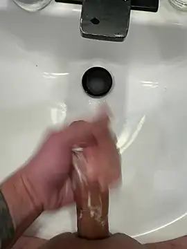 Snapshot of Jabbajp chatting on December 16, 2024, 1:21 am Jabbajp online show from December 16, 2024, 1:21 am