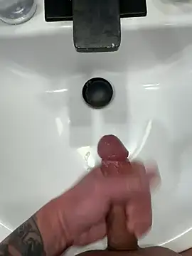 Snapshot of Jabbajp chatting on February 17, 2025, 10:47 pm Jabbajp online show from February 17, 2025, 10:47 pm