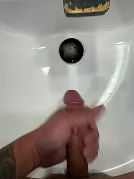 Snapshot of Jabbajp chatting on October 15, 2025, 12:33 am Jabbajp online show from October 15, 2025, 12:33 am