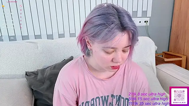 Snapshot of __KawaiiYuki__ chatting on April 26, 2026, 7:50 am KawaiiYuki online show from April 26, 2026, 7:50 am