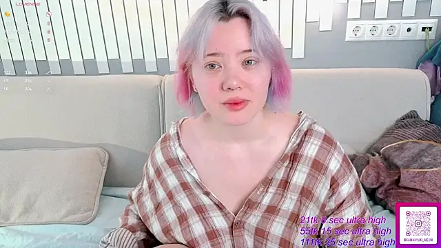 Snapshot of __KawaiiYuki__ chatting on May 8, 2026, 4:18 am KawaiiYuki online show from May 8, 2026, 4:18 am
