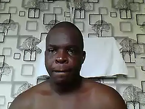 Snapshot of Chumba_001 chatting on December 15, 2024, 5:02 am Chumba 001 online show from December 15, 2024, 5:02 am