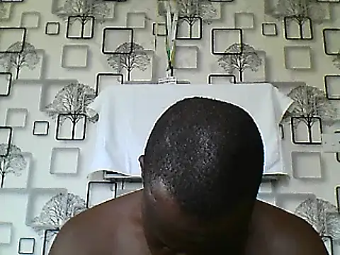 Snapshot of Chumba_001 chatting on February 5, 2025, 10:19 am Chumba 001 online show from February 5, 2025, 10:19 am