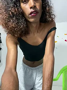 lau sil online show from March 12, 2026, 7:53 pm