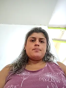 Snapshot of AlyDenalioficial chatting on November 2, 2025, 6:10 pm AlyDenalioficial online show from November 2, 2025, 6:10 pm