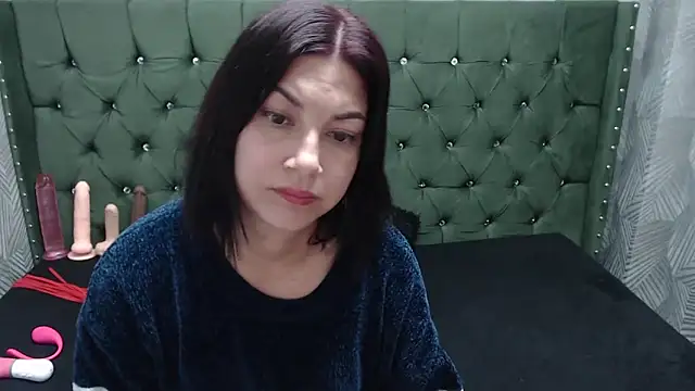 Snapshot of AdaFawxx chatting on January 22, 2025, 9:13 am AdaFawxx online show from January 22, 2025, 9:13 am