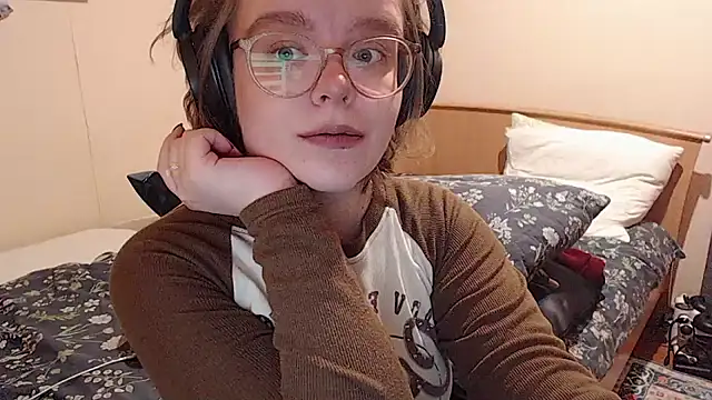 Chmiri cb online show from November 22, 2025, 1:43 pm