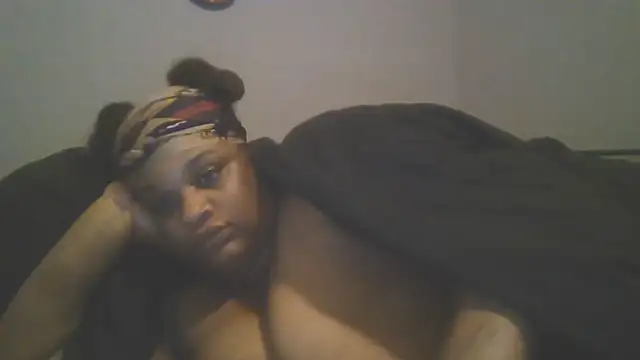 Snapshot of NaughtyHottieBBW chatting on August 4, 2026, 3:10 am NaughtyHottieBBW online show from August 4, 2026, 3:10 am