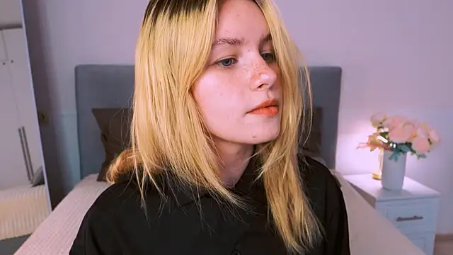 Snapshot of FapClubFamm chatting on October 10, 2025, 6:07 pm FapClubFamm online show from October 10, 2025, 6:07 pm