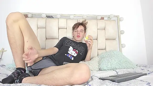 Snapshot of daniel_hot03 chatting on September 18, 2025, 1:46 pm daniel hot03 online show from September 18, 2025, 1:46 pm