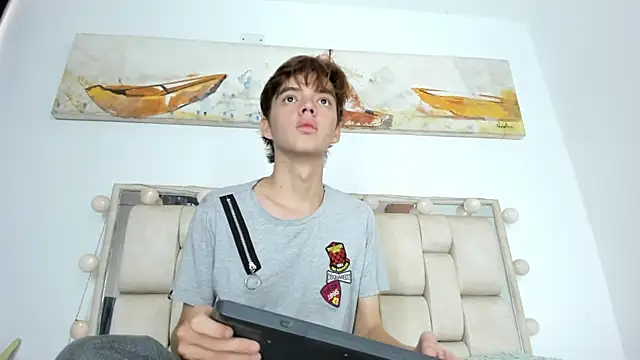 Snapshot of daniel_hot03 chatting on October 30, 2025, 1:23 pm daniel hot03 online show from October 30, 2025, 1:23 pm