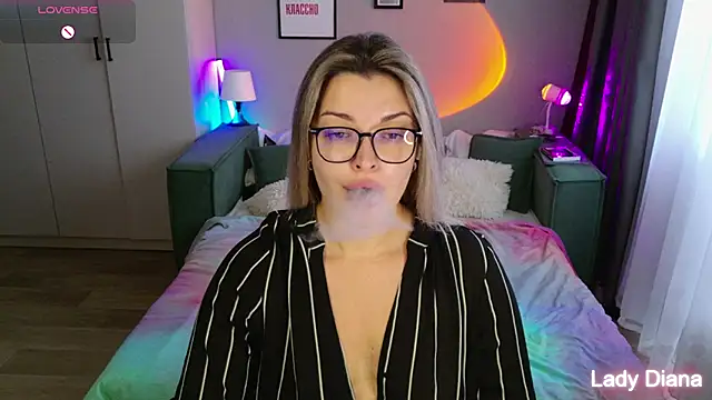 LancasterLady online show from October 9, 2025, 11:30 am