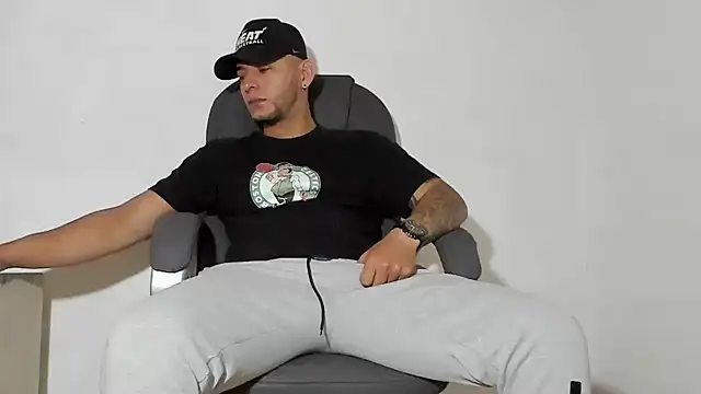 iandygrasso online show from December 24, 2024, 11:17 am
