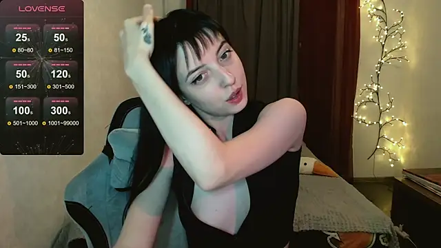 Snapshot of BlackyKitt chatting on October 22, 2025, 5:13 pm BlackyKitt online show from October 22, 2025, 5:13 pm