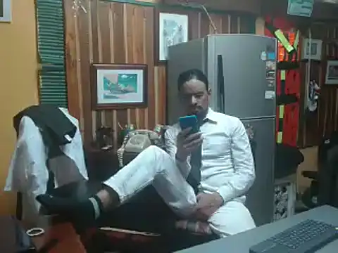 Dr Pocholate84 online show from February 1, 2025, 5:28 am