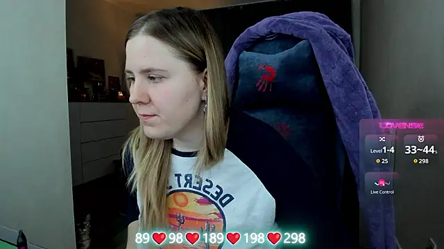 Olivia Munk online show from February 3, 2026, 6:22 am