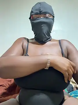 Snapshot of sweet1111 chatting on February 13, 2026, 2:24 pm sweet1111 online show from February 13, 2026, 2:24 pm