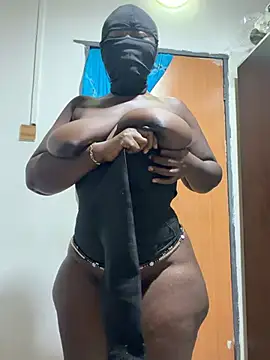 Snapshot of sweet1111 chatting on March 8, 2026, 10:24 pm sweet1111 online show from March 8, 2026, 10:24 pm