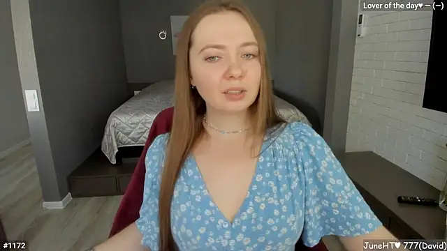 LizaGost online show from June 8, 2026, 10:15 am