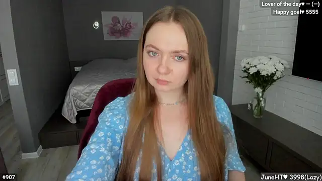 LizaGost online show from June 24, 2026, 11:53 am