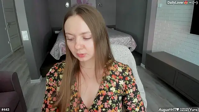 LizaGost online show from August 4, 2026, 11:46 am