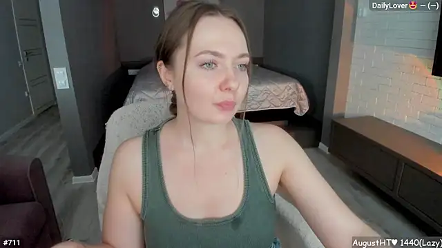 LizaGost online show from August 8, 2026, 11:45 am