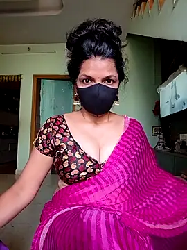 Shuttii 25 online show from March 24, 2026, 4:28 am