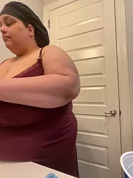 bbwredhead online show from October 16, 2025, 6:25 am