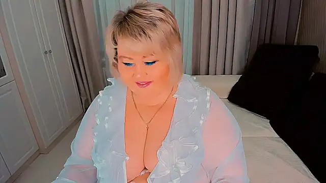 BIGTITSBBW online show from December 24, 2024, 1:17 pm