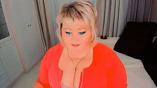 BIGTITSBBW online show from January 1, 2025, 12:43 am