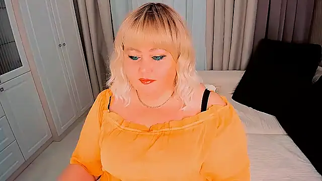 BIGTITSBBW online show from February 4, 2025, 7:11 pm
