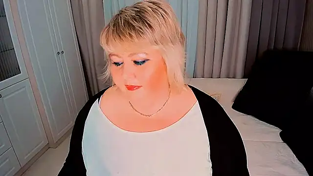 BIGTITSBBW online show from March 15, 2025, 7:05 pm