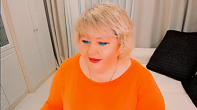 Snapshot of BIGTITSBBW chatting on April 25, 2026, 1:36 pm BIGTITSBBW online show from April 25, 2026, 1:36 pm