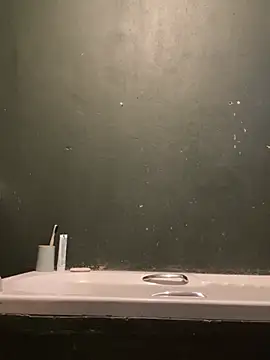 DCX23 online show from January 23, 2025, 5:42 pm