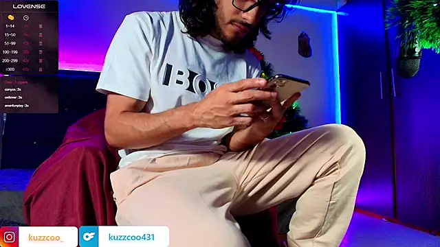 Snapshot of kuzzcoo chatting on December 25, 2024, 2:14 am kuzzcoo online show from December 25, 2024, 2:14 am