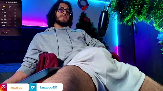 Snapshot of kuzzcoo chatting on January 5, 2025, 5:41 am kuzzcoo online show from January 5, 2025, 5:41 am