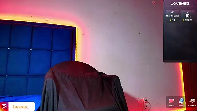 Snapshot of kuzzcoo chatting on March 14, 2025, 11:32 pm kuzzcoo online show from March 14, 2025, 11:32 pm